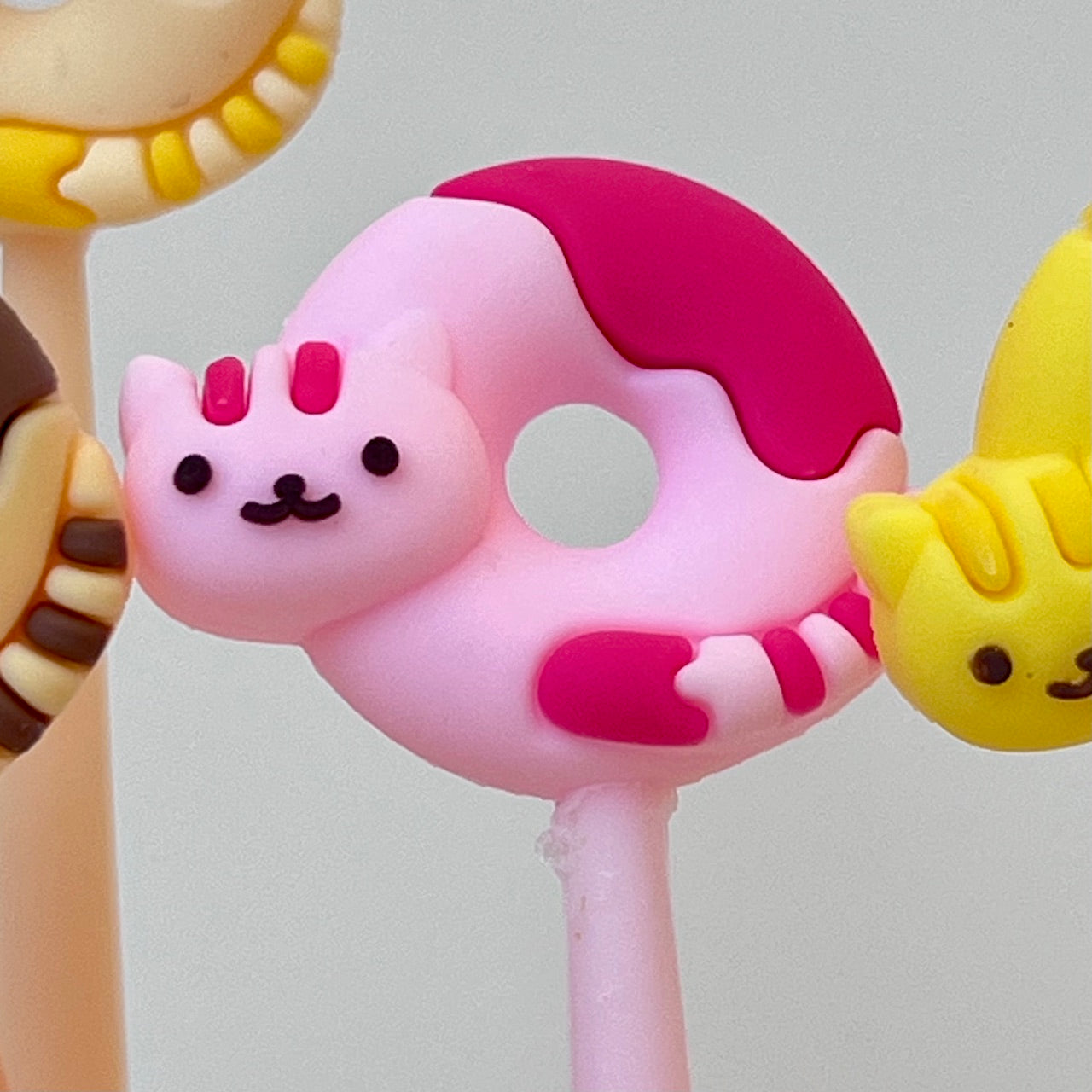 Cat Doughnut Wiggle Gel Pen - Odd Nodd Art Supply