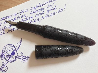 Classic Black Skull Fountain Pen