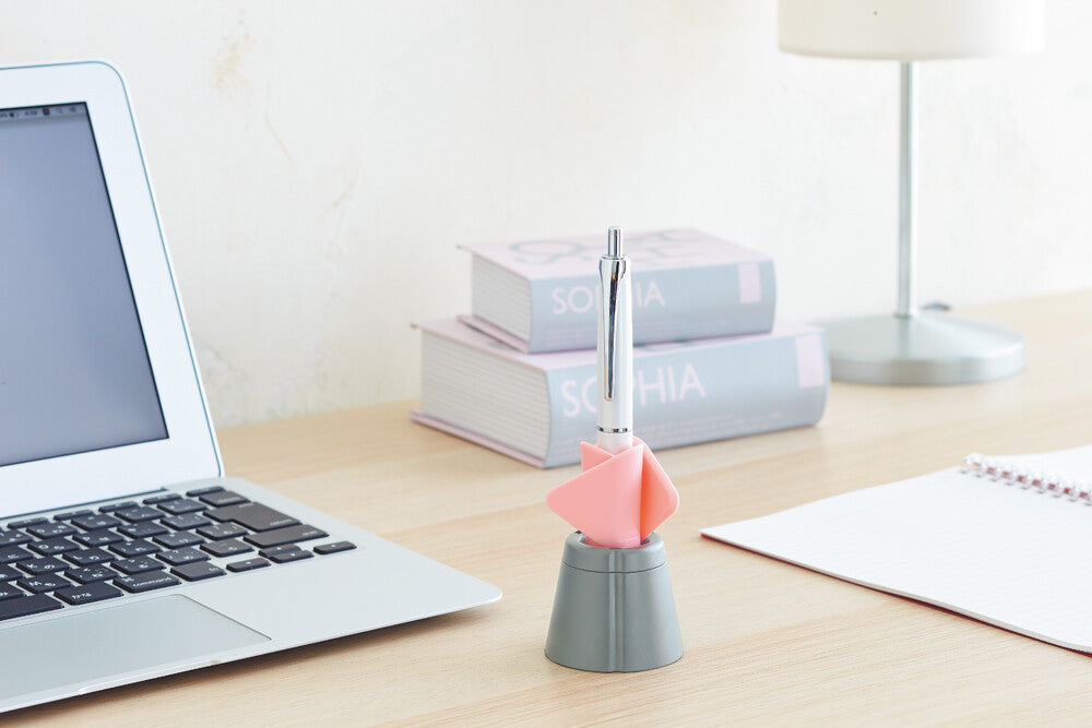 Example Single Pen Holder Stand - Odd Nodd Art Supply