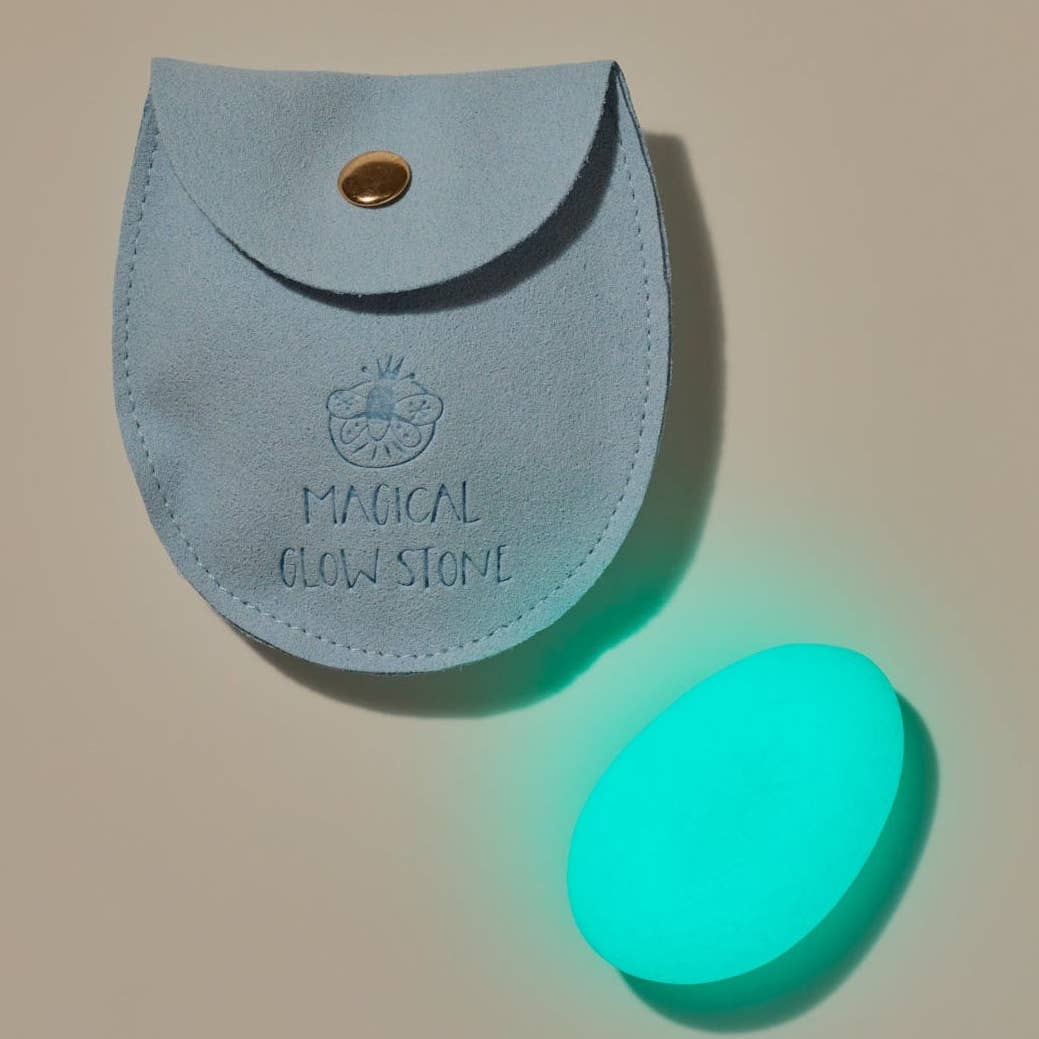 Glowing blue glow stone with carrying pouch