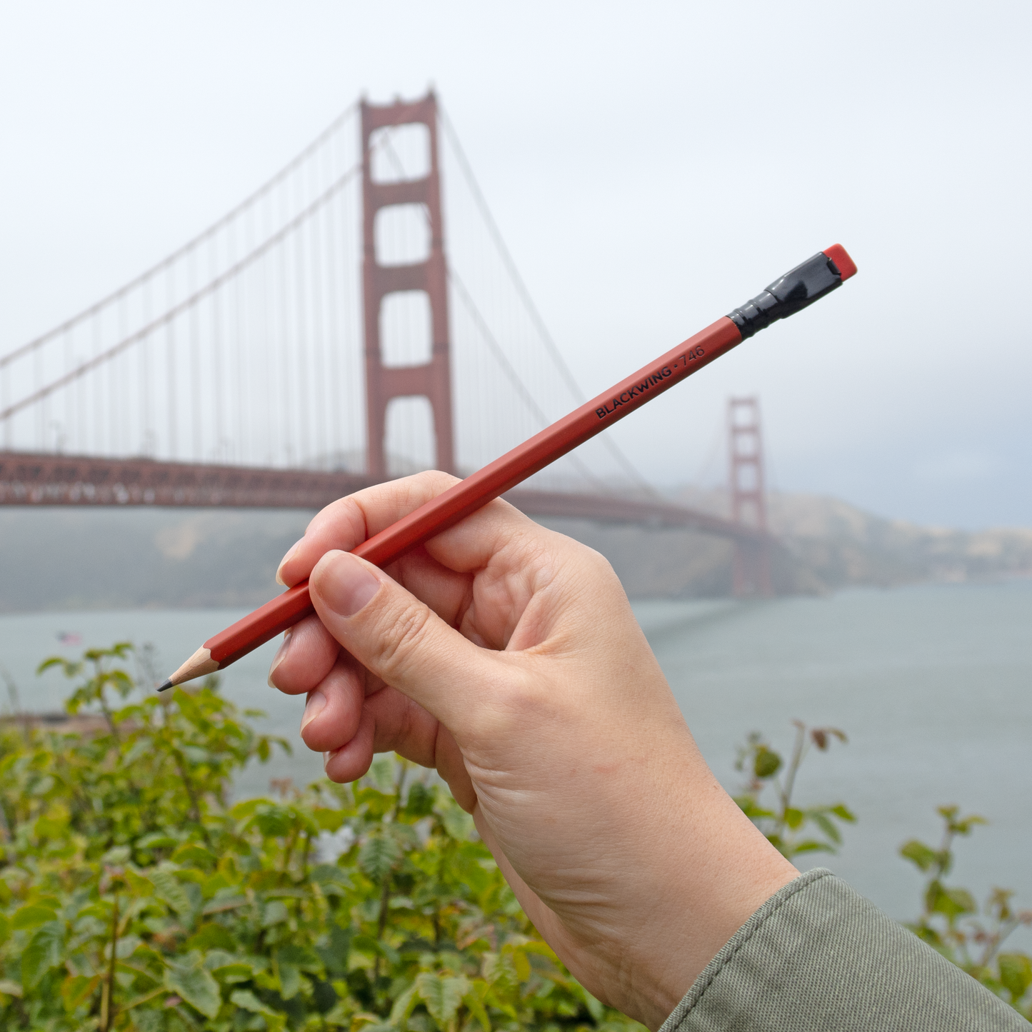 Blackwing Volumes #746 Pencils (Set of 12) - Golden Gate Bridge Collection